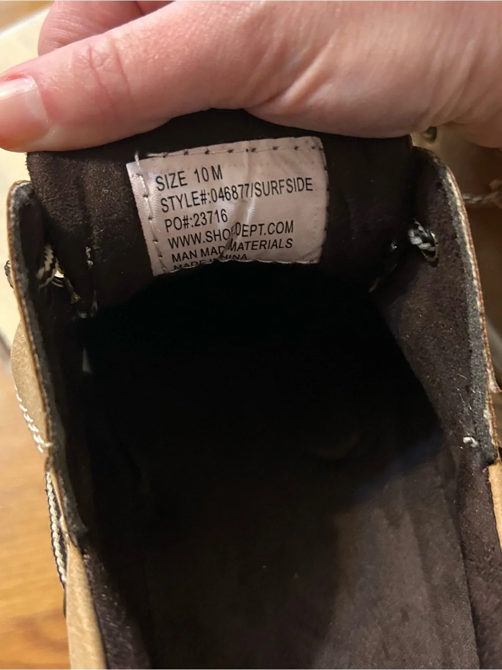 NWB Maui Island Men’s shoes size 10